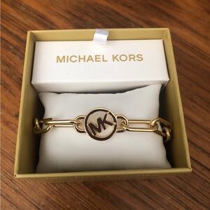 Michael Kors MK Logo Gold Chain Bracelet “NWT”